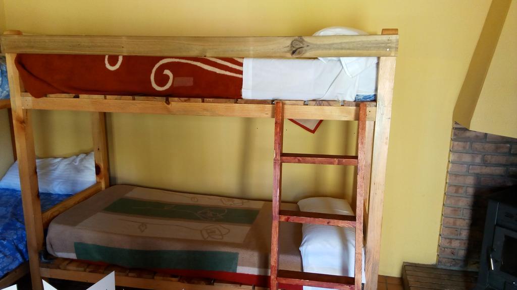 Albergue La Canadilla Uña Kültér fotó